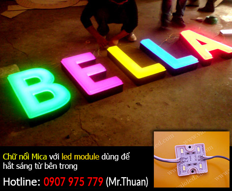 Chữ mica nổi hắt led bên trong